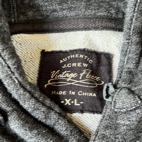 J Crew authentic vintage fleece men’s XL dark gray with 1 button/kangaroo pouch - Picture 2 of 7